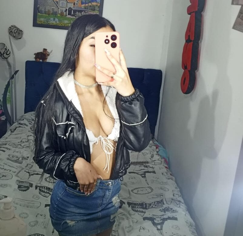 Karina_Arisona profile
