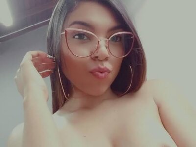 Diosacanela69 - Stripchat Girl 