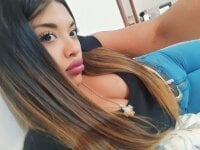 Julibaby02's webcam live show