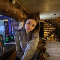 Aphroditegb's Offline Chat Room
