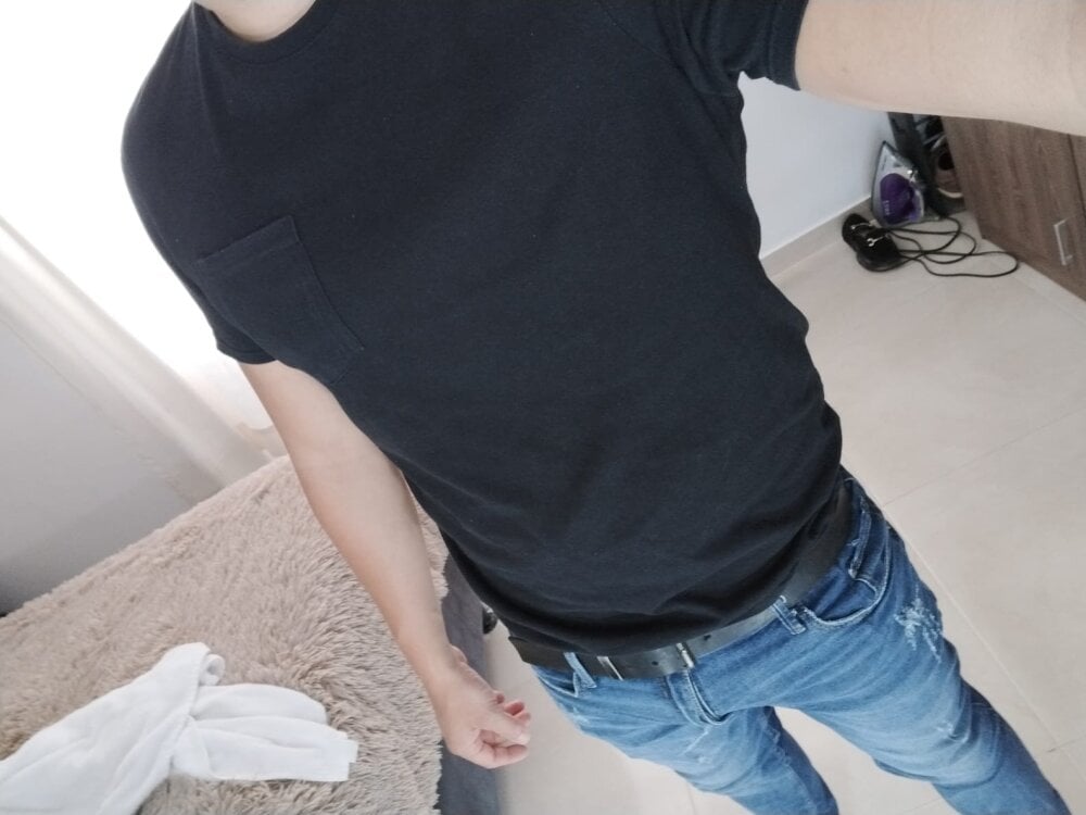 hot18man from stripchat