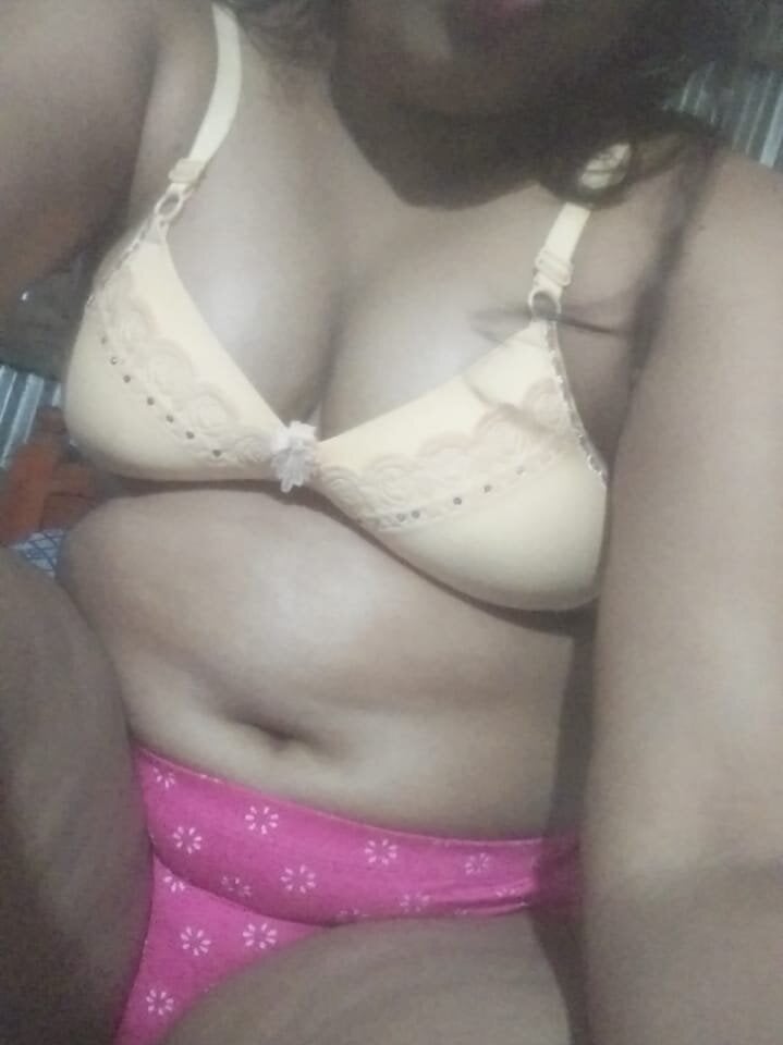 angelboudi5's Offline XXX Chat