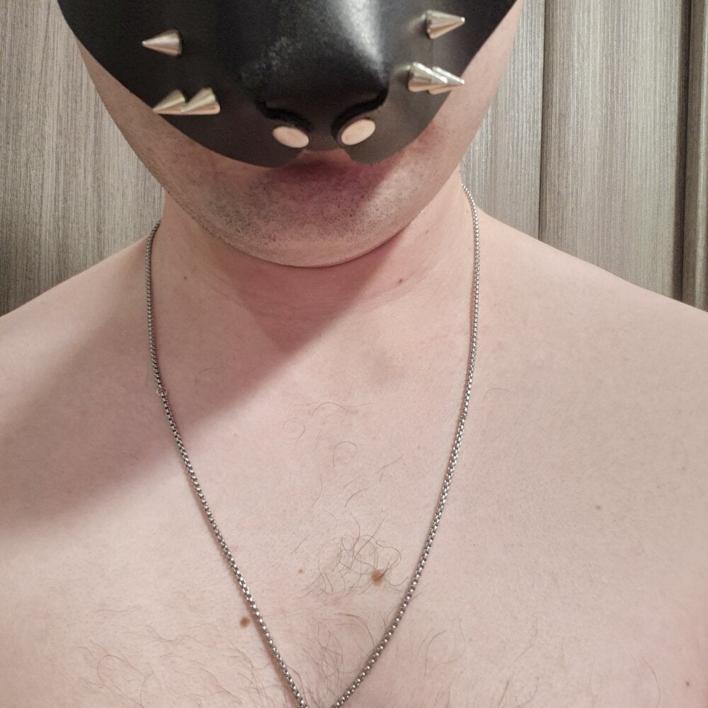 _cuckold_slave_ from stripchat