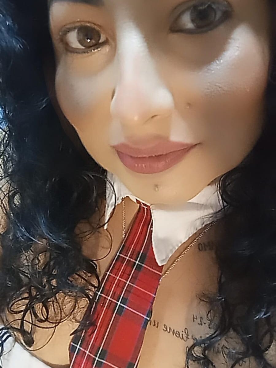 Live sex webcam photo for Lena_lawson #288891224