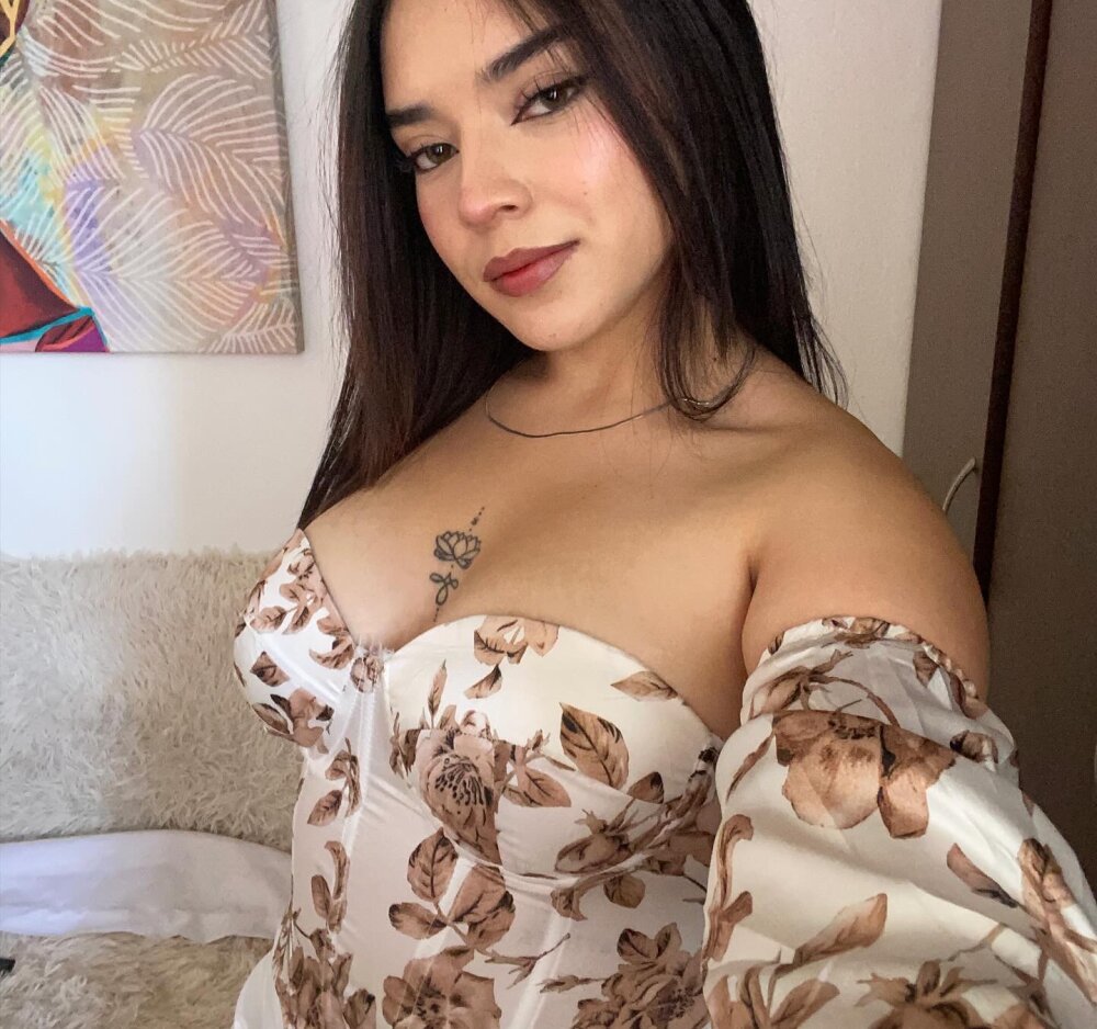 evelinsofia profile