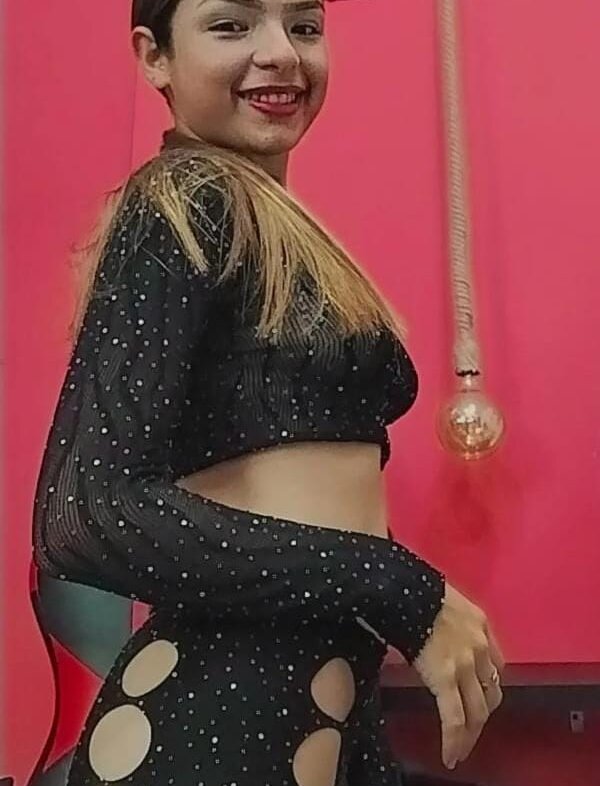 Live sex webcam photo for fernanda_hills #290078717