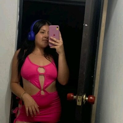Pretty_LittleGirl