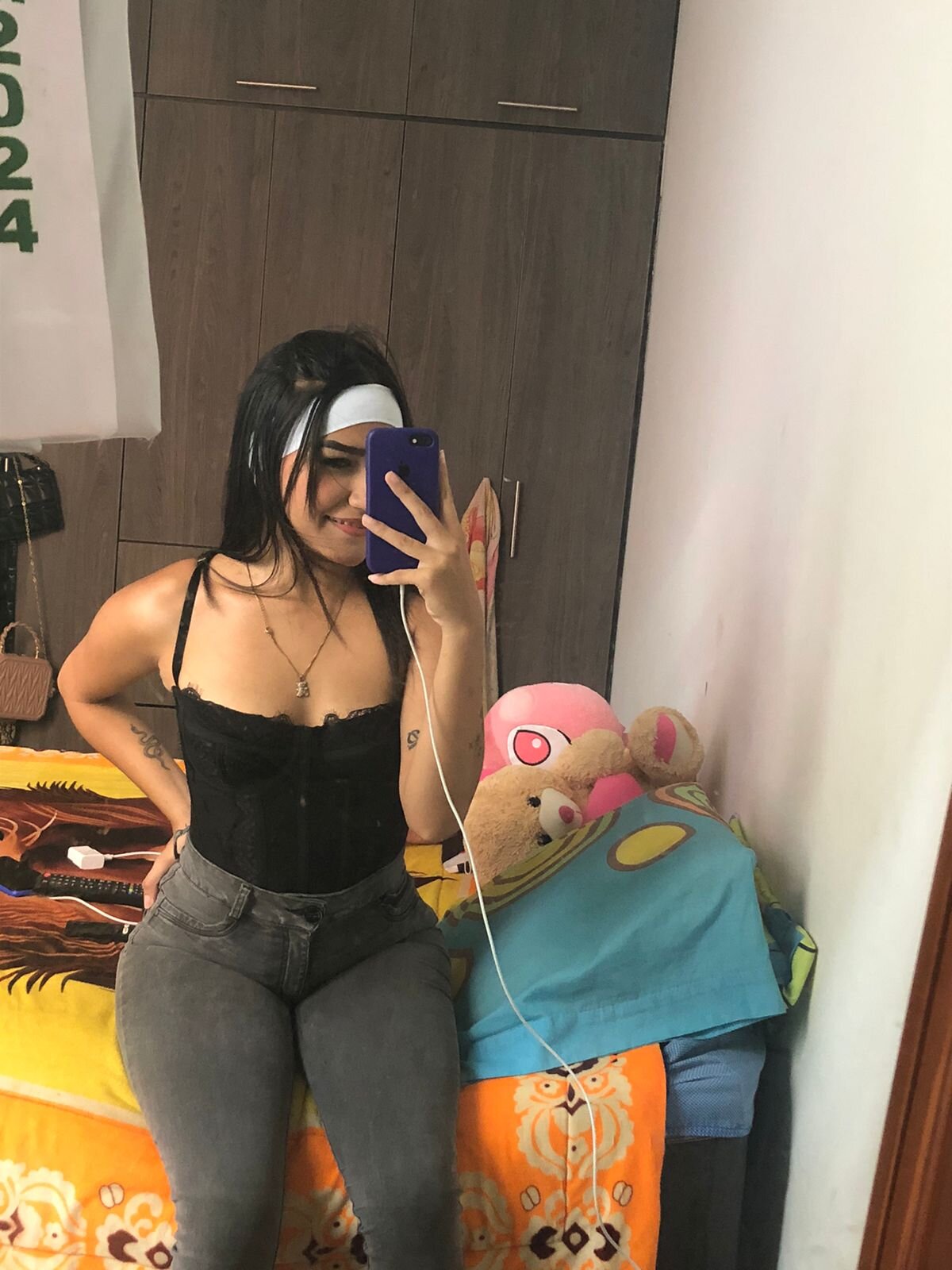 Isa_69hot