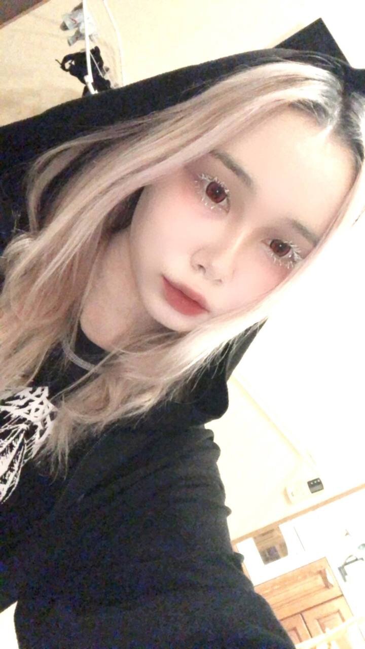 ElletteCantrellf
