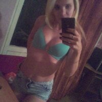 Bridey_Mollie's Offline Chat Room