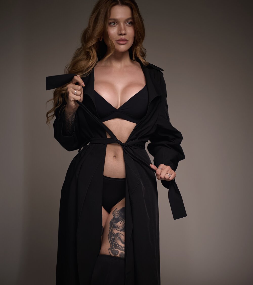 onaircams.com dobbimood livesex profile in granny cams