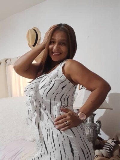 Devorasmith - colombian mature