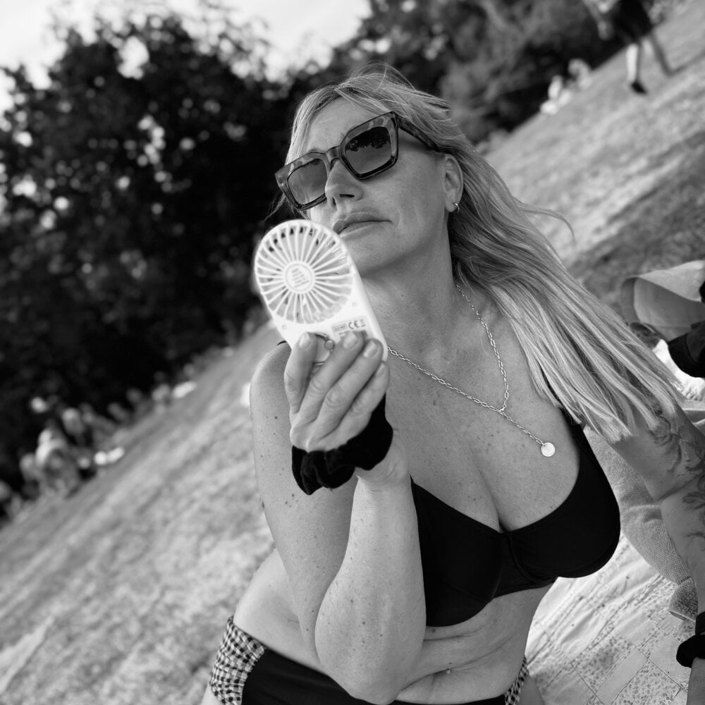 Hafenpaar_Hamburg's most recent online preview