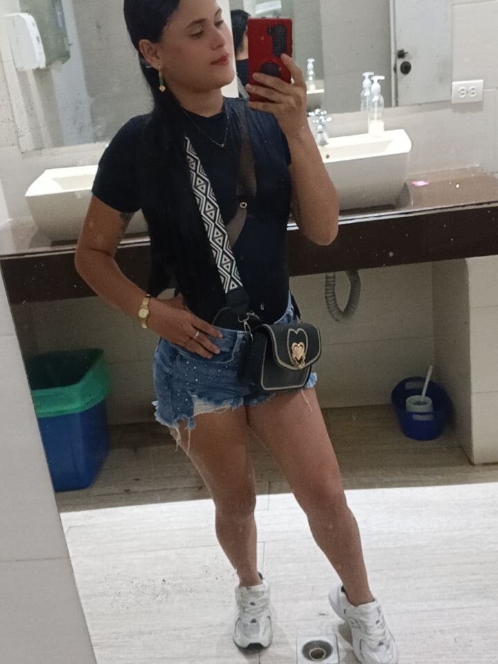 couple_hardroom profile