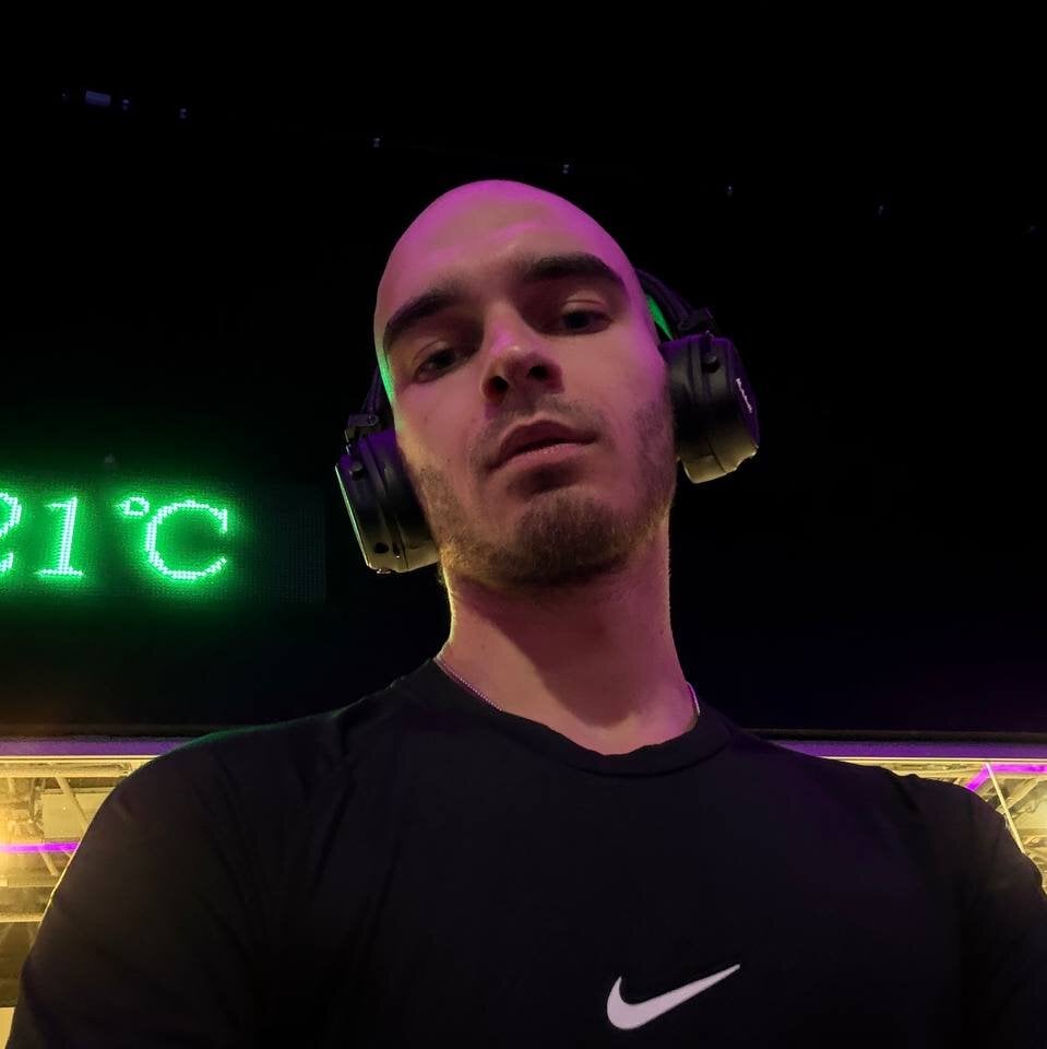 Burning_bald's Offline XXX Chat