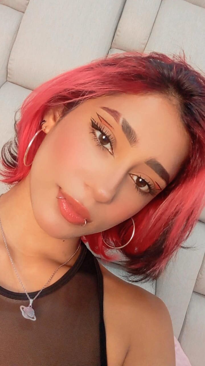 jade_swann_
