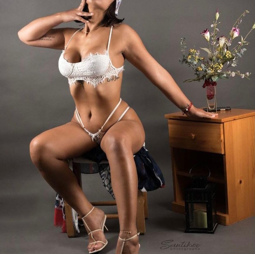 mega-camsex.com mary_rabbit livesex profile in latino cams