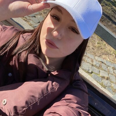 little_peaches_ 🐗 nude show