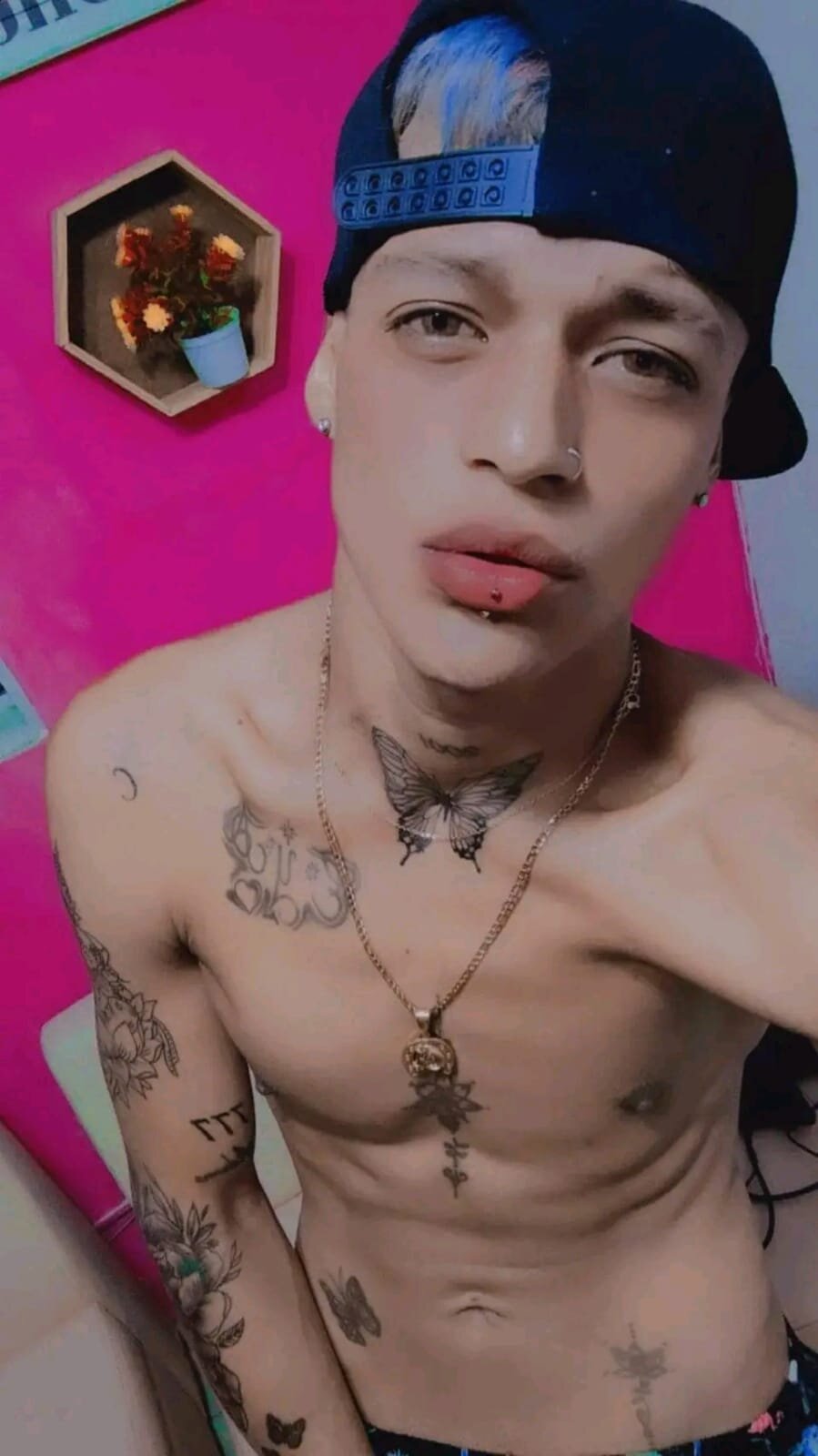 LatinsBoys18