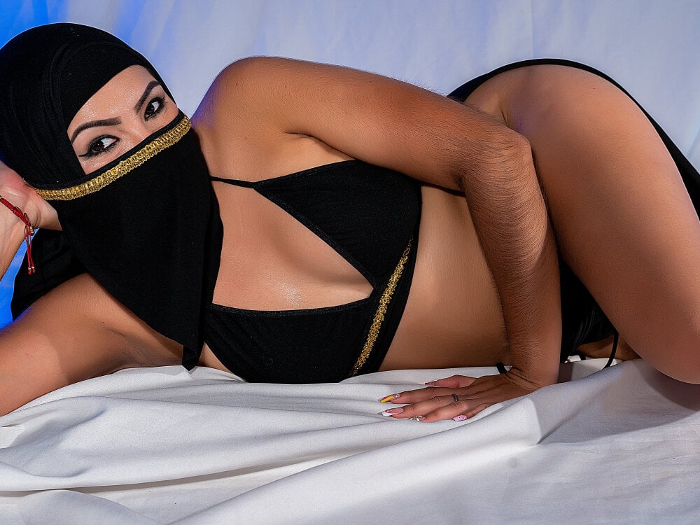 Zahira_hisein profile