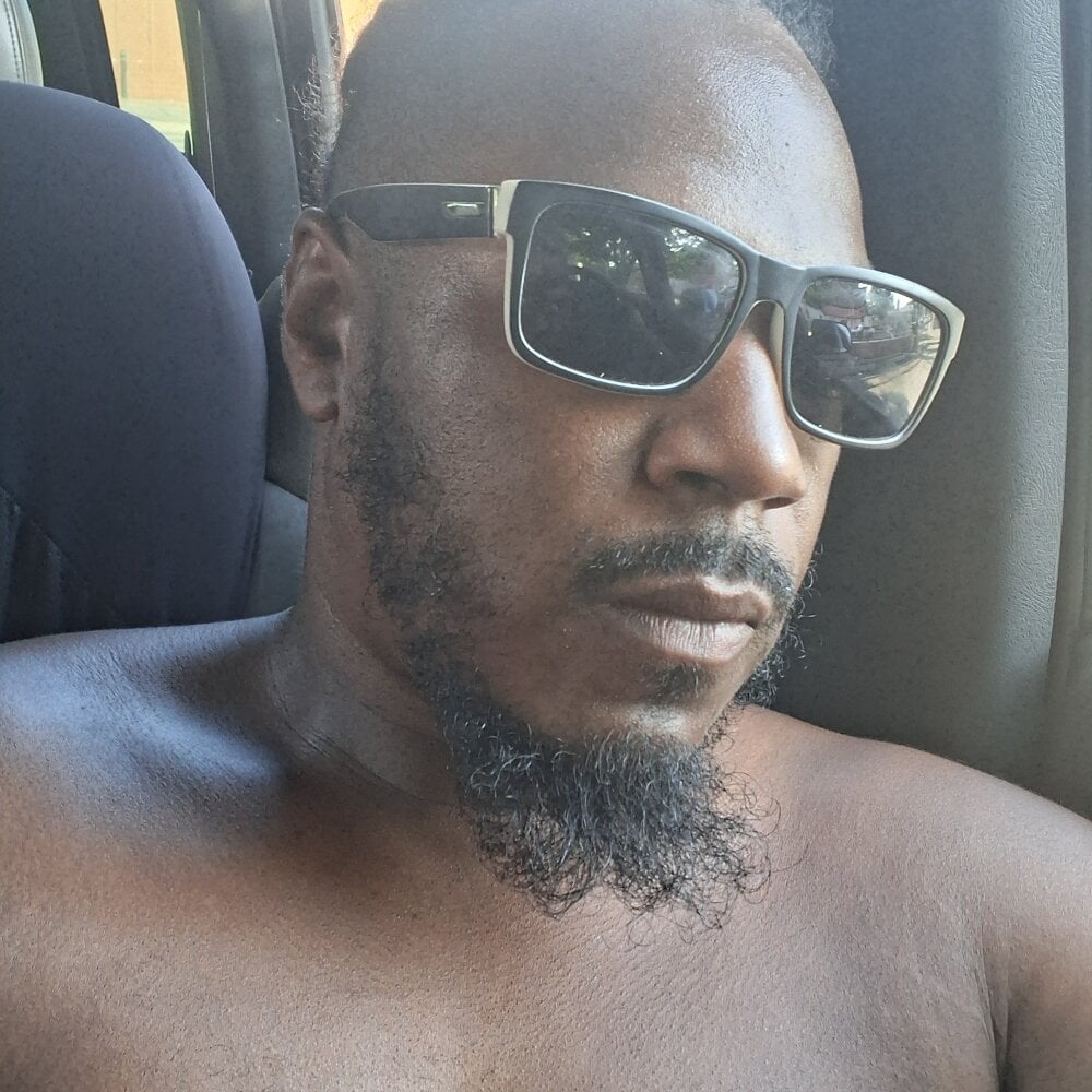 MRHANDSOME3800 profile