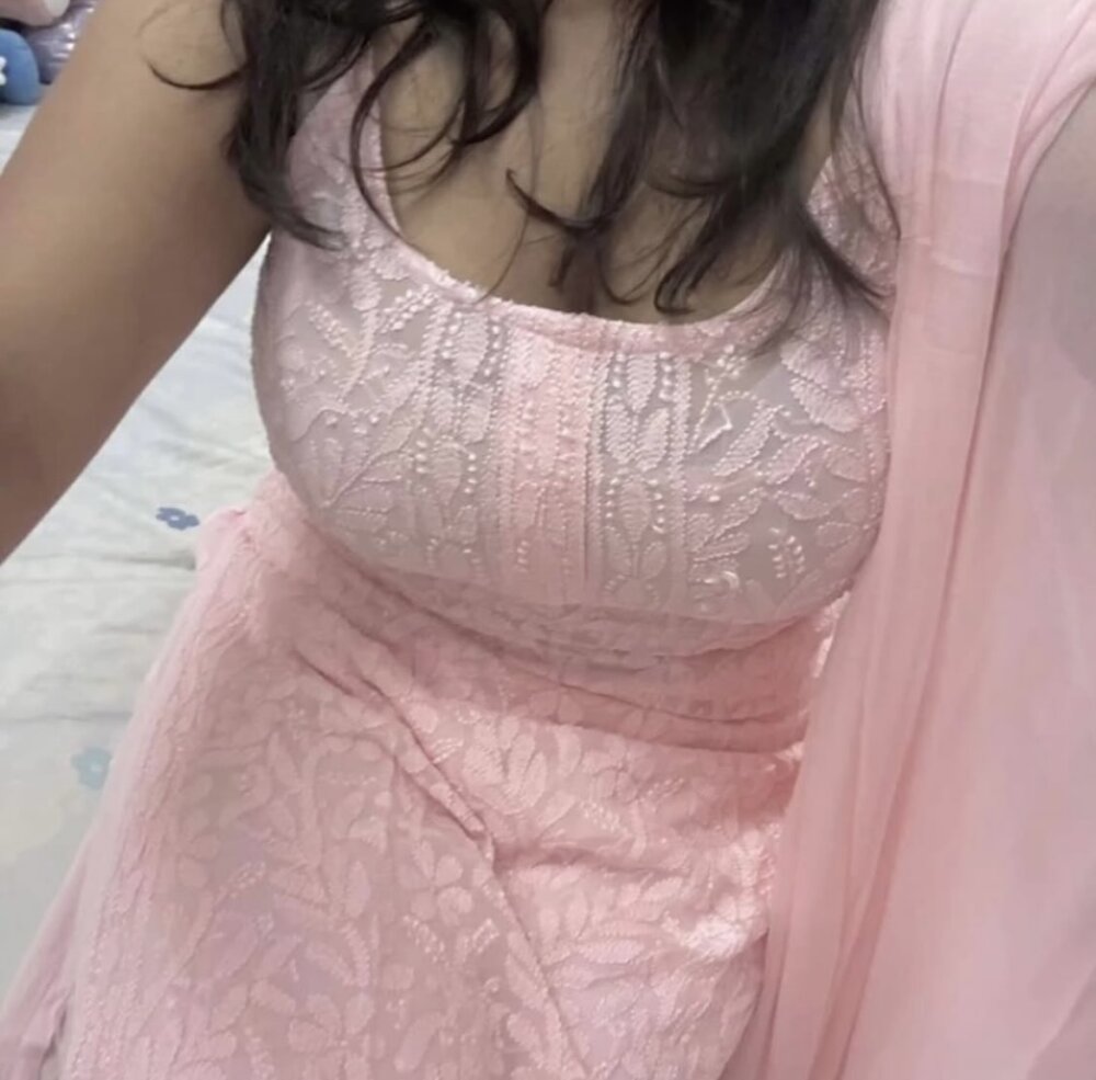 Hot_Yamini26