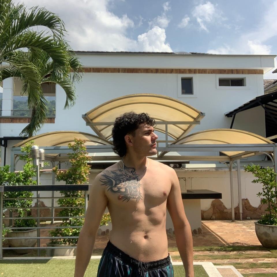 LuciferSantoryu Chat XXX offline