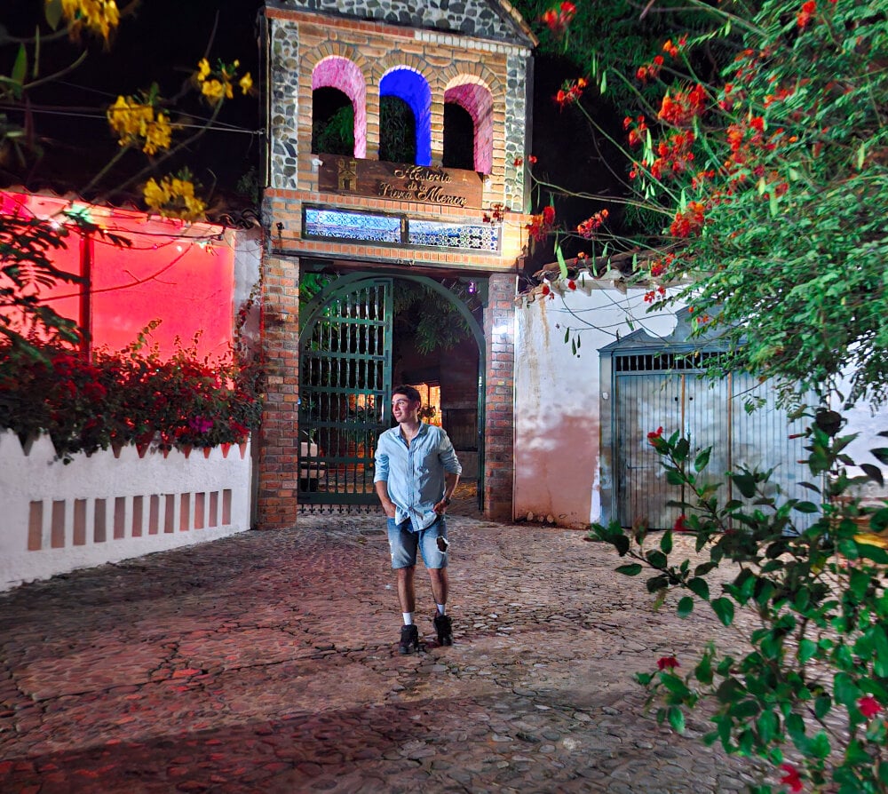 Chayaxxxxx's Offline XXX Chat