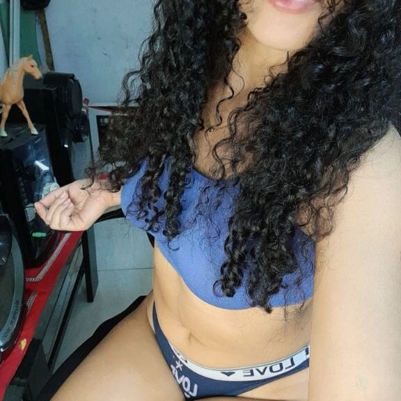 privat-livecam.com shelsyhottt livesex profile in granny cams