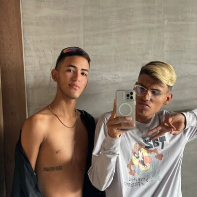 hotboys_23 from stripchat