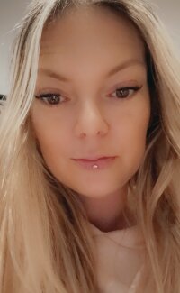 Welsh-Blondie39's Offline XXX Chat
