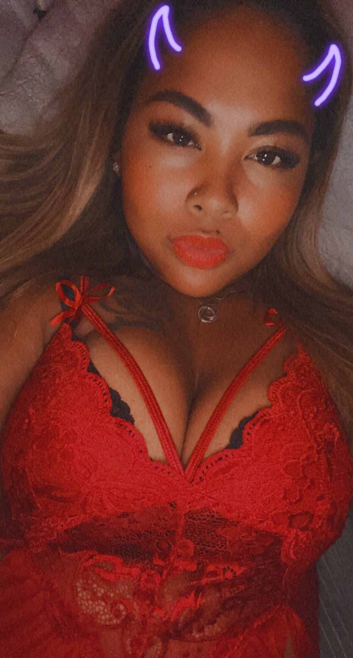 Naughty_Horny_Wife