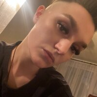 purplefloower's Offline Chat Room