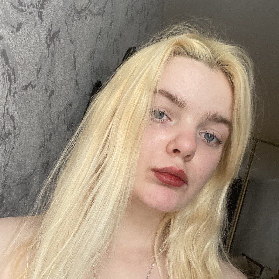 mega-camsex.net tutimmer livesex profile in straight cams