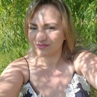 cindy_loves' Offline Chat Room