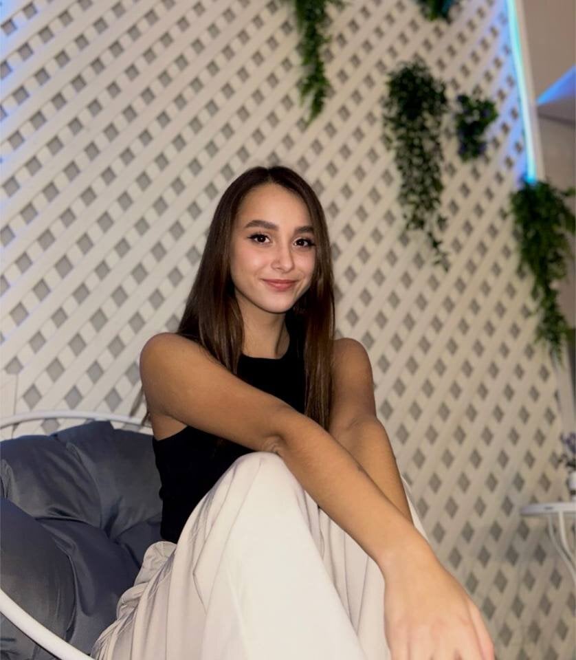 Unearly_Julia profile