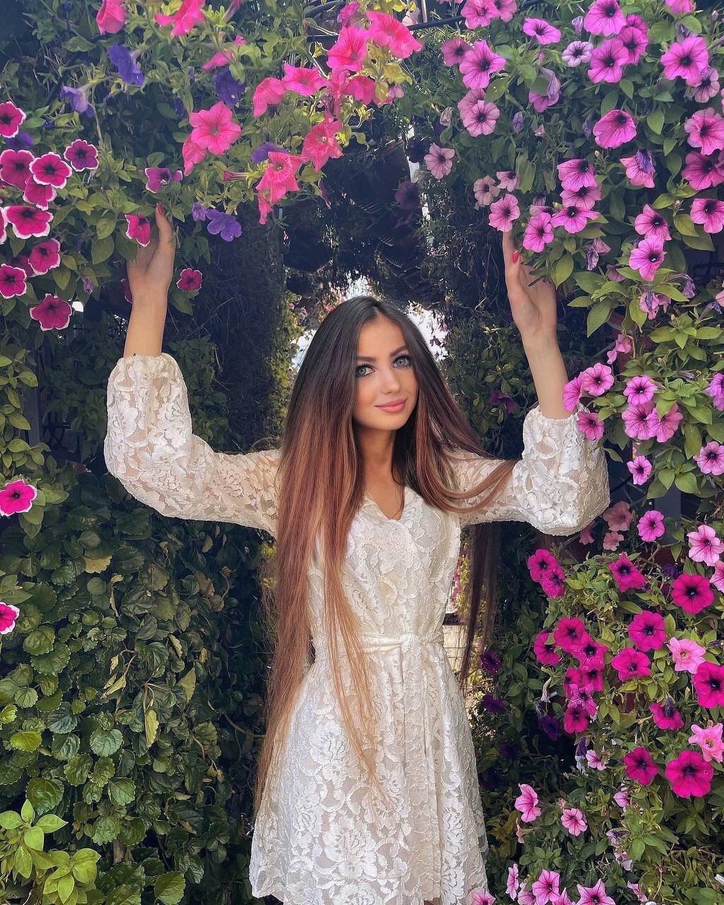 Loretta_Roze