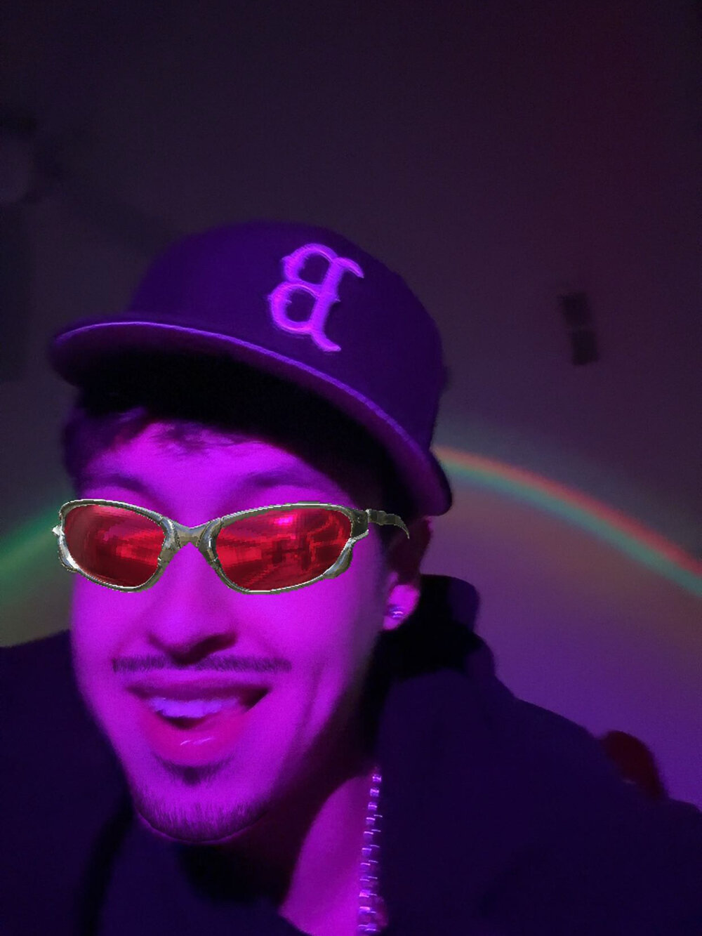 Rjlopezz's Offline XXX Chat