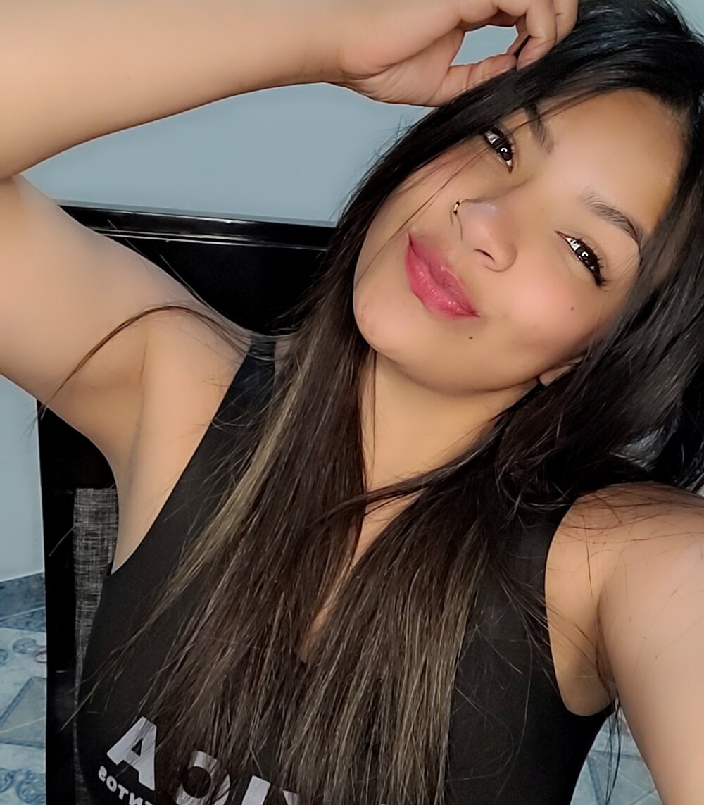 Live sex webcam photo for Dannasophier #290823577