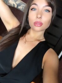 Leaderaleksaaa's Offline XXX Chat
