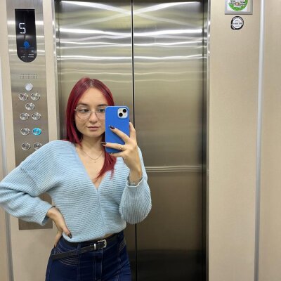 sara_evanns_ 🌩 sex chat