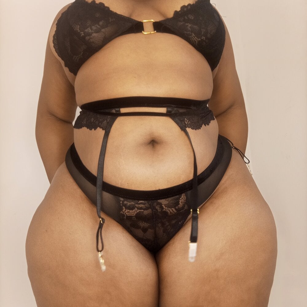 angela_goddessX5 profile