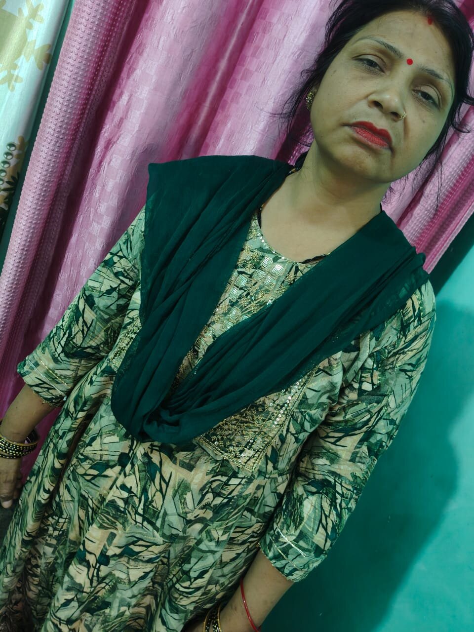 ParoBhabhi
