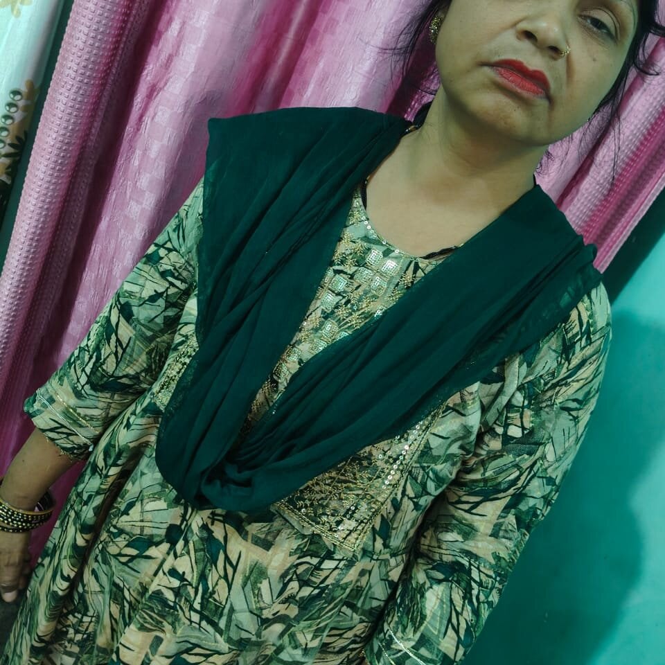 ParoBhabhi profile