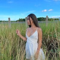 Emma_jones24's webcam live show