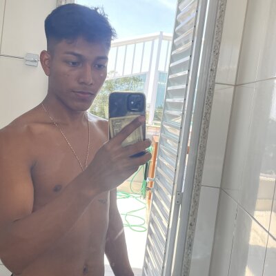 Victor2k__ - Stripchat Boy 