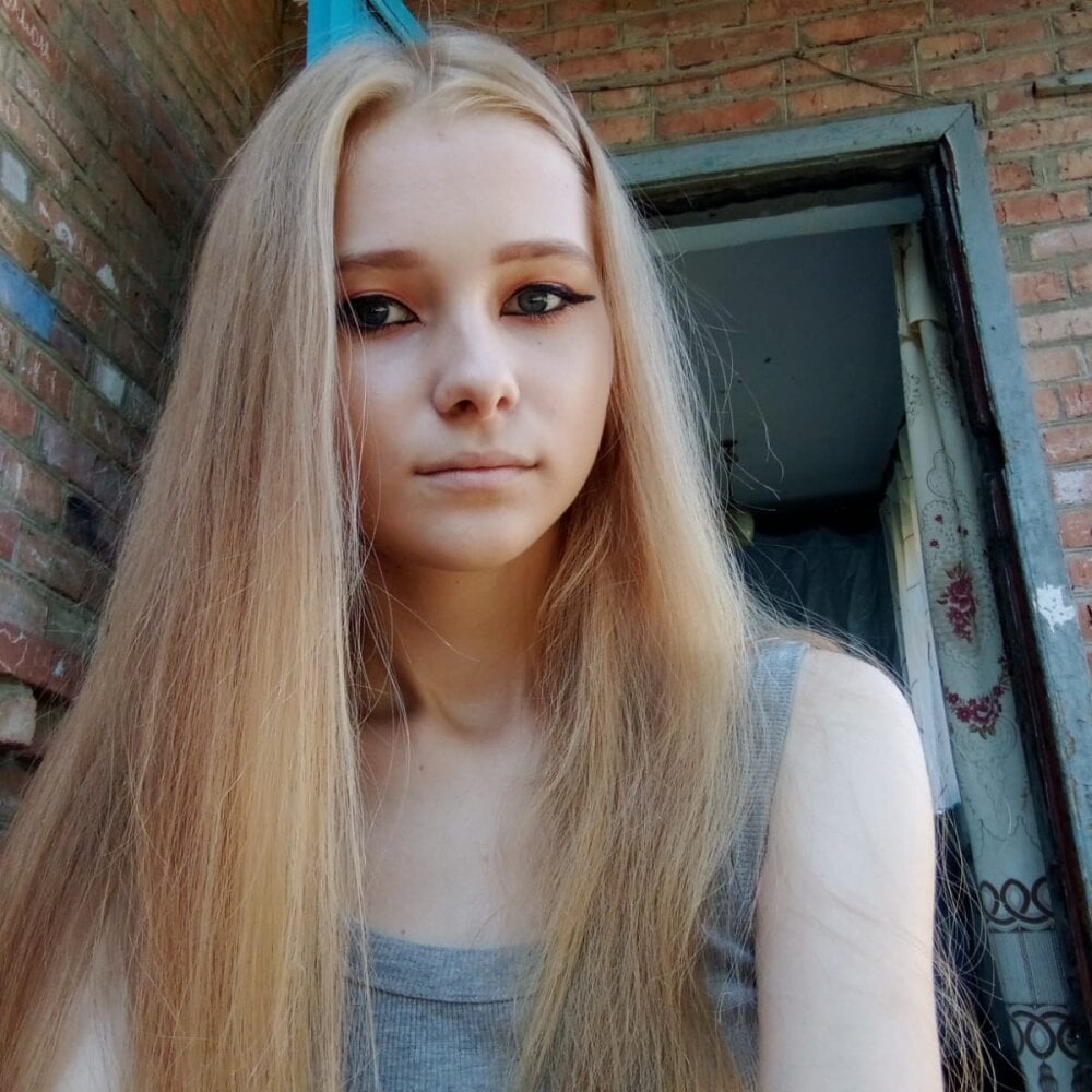 Chat +18 off-line de ThelmaKnight