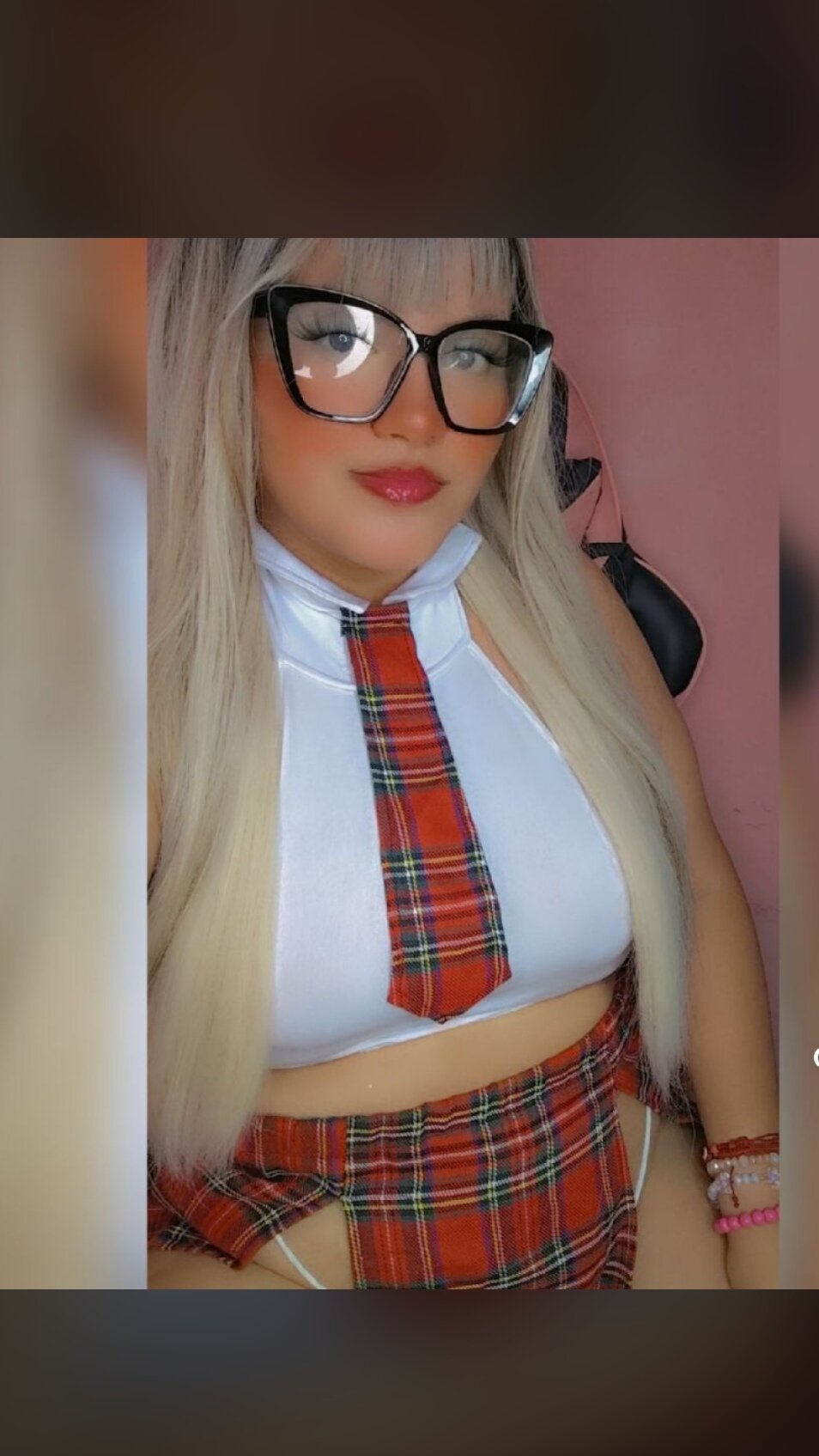CANDY-CURVY