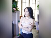 Dina_Carterss_'s Offline Chat Room