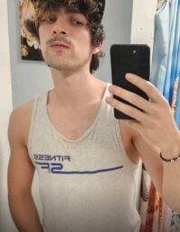 sauce_gay's webcam live show